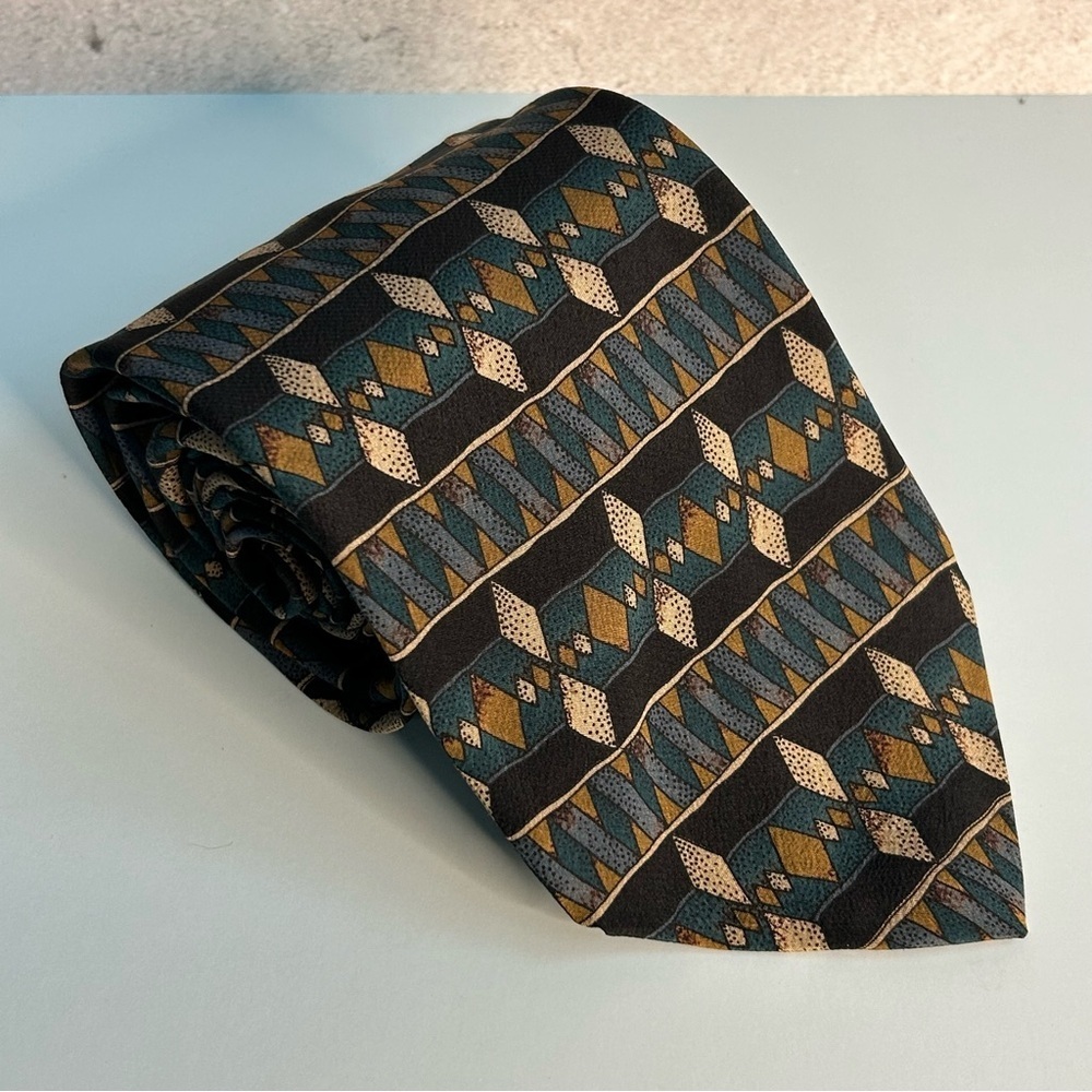 Bill Robinson Geometric Patterned 58” Silk Tie